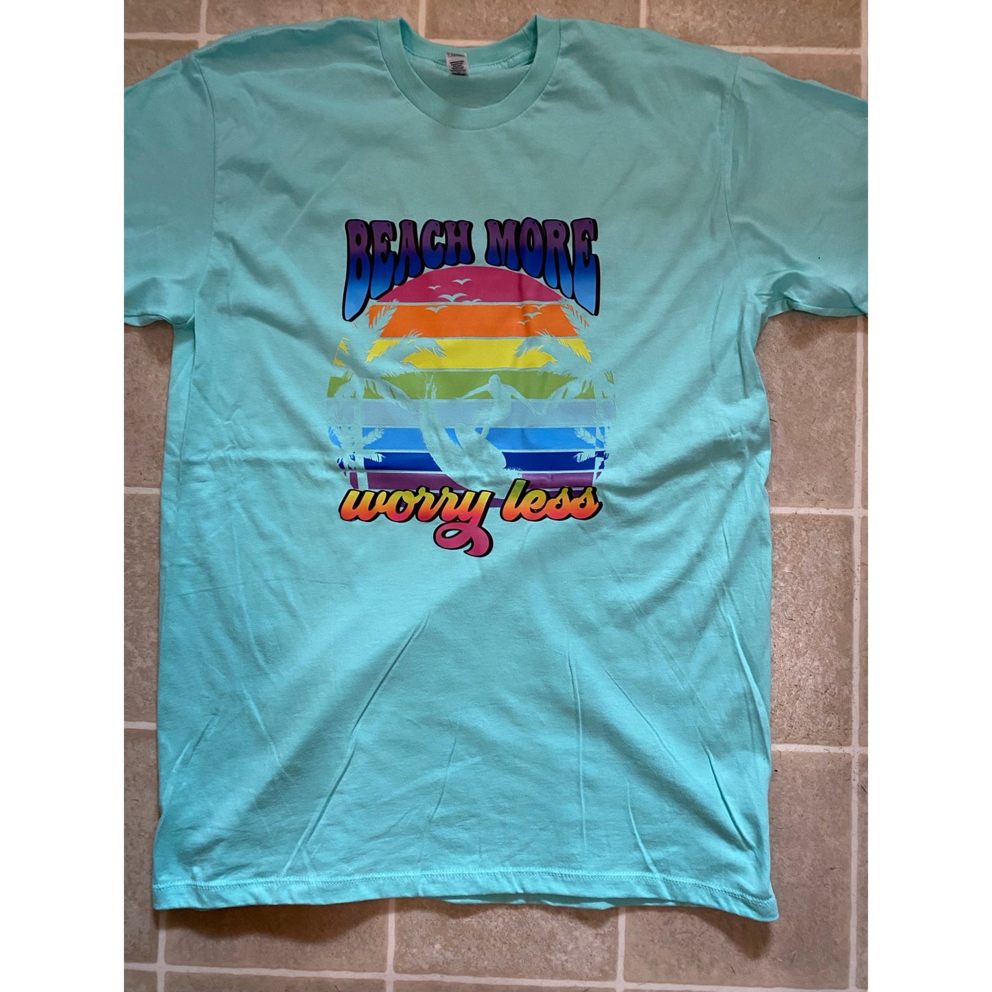 Beach More Worry Less Super Soft Crew Neck T-Shirt New Size Large ***